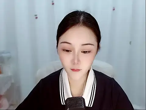 Amy-cnbaby online show from June 1, 1:28 am
