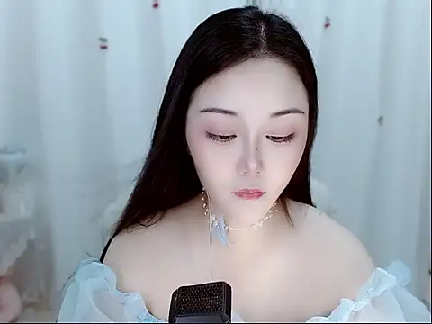 Amy-cnbaby online show from May 31, 1:33 am