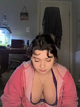 bellywelly67 online show from July 18, 1:58 am