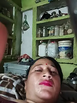 Snapshot of Haliya8 chatting on June 11, 4:59 pm Haliya8 online show from June 11, 4:59 pm