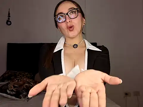 AnastasiaCampbell online show from May 29, 3:23 am