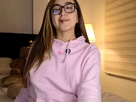 AnastasiaCampbell online show from June 26, 3:23 am