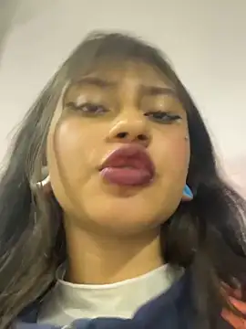 Noa lau online show from July 2, 3:45 am