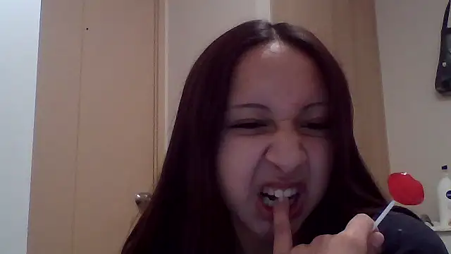 010874 online show from July 10, 4:23 am
