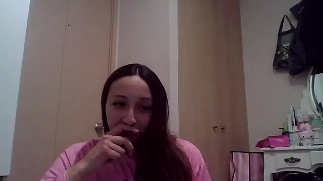 010874 online show from July 21, 5:20 am