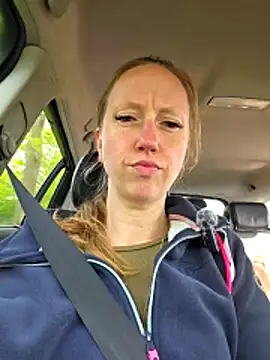 SweetGermanAlina online show from May 11, 2:29 pm