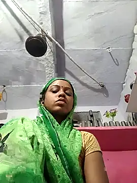 PUJAV01990 online show from May 1, 5:18 pm