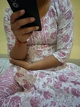 Seema yadav01 online show from May 10, 5:22 am