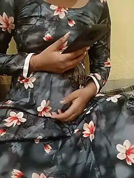 Seema yadav01 online show from July 9, 5:41 am