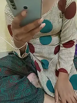 Seema yadav01 online show from June 10, 5:08 am