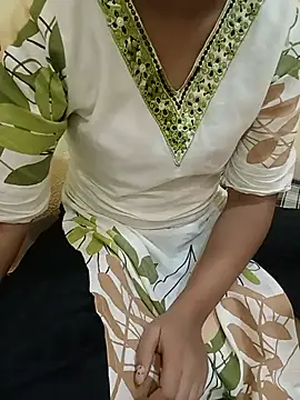 Seema yadav01 online show from August 3, 5:26 am