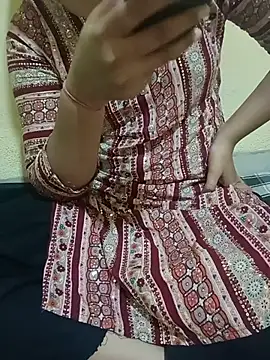 Seema yadav01 online show from July 21, 5:20 am