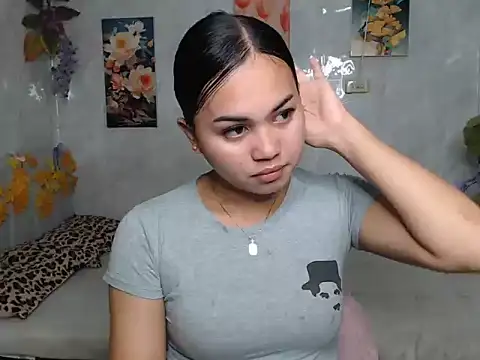 ur asiankat online show from July 23, 10:28 pm