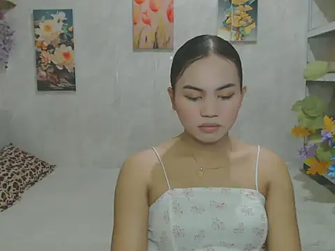 ur asiankat online show from May 21, 6:49 pm