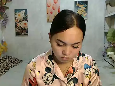 ur asiankat online show from June 26, 7:31 pm