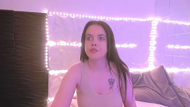 Isabell3 online show from May 19, 4:30 am
