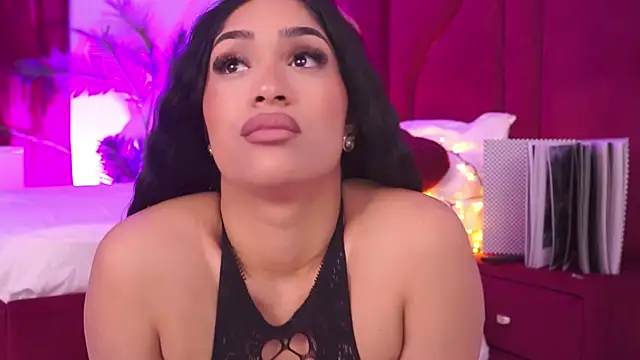 Kira Krush online show from June 5, 4:17 am