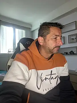 daddy3945 online show from May 11, 2:45 pm