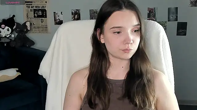 Elvienne online show from May 23, 3:27 am
