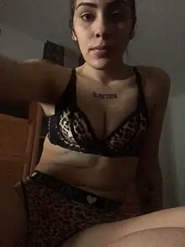 AnitaCat online show from April 30, 2:13 pm