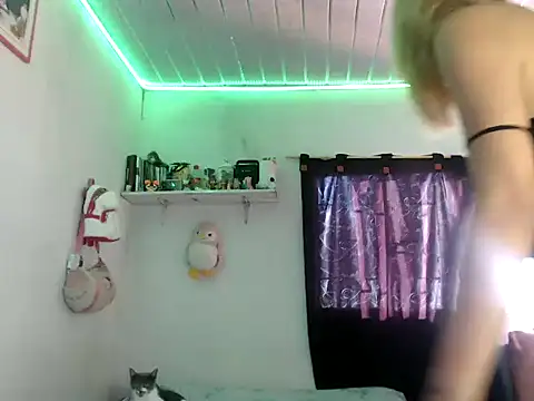 bunnyfoxxd online show from June 20, 9:53 pm