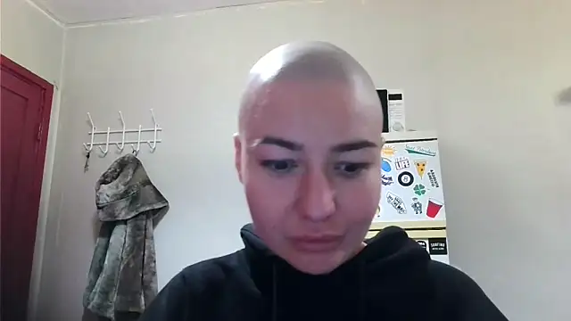 Julia Bright online show from April 30, 8:57 pm