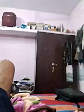 vickyoerhg online show from May 14, 4:53 am