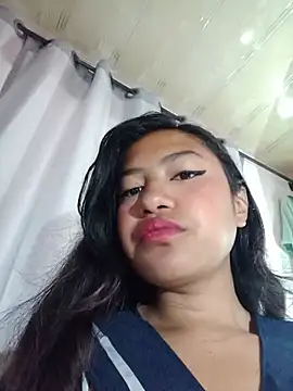 Hot Sophy  online show from July 24, 11:39 am