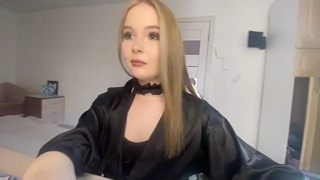 Eestipixies online show from May 15, 6:44 am