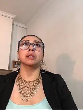 Snapshot of FranciscaVera chatting on May 22, 7:23 pm FranciscaVera online show from May 22, 7:23 pm