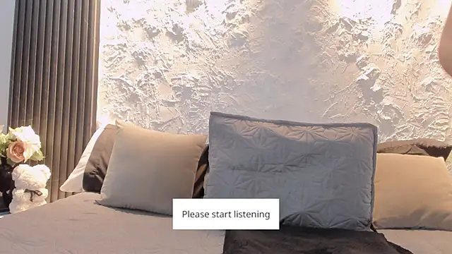 Aurora Vesper online show from May 27, 7:43 pm