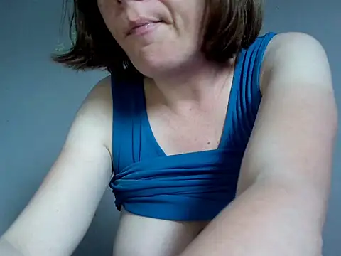 sarahme2 online show from May 22, 12:25 pm