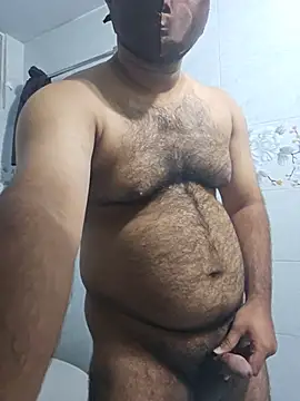 Snapshot of Assloverboy_2 chatting on July 13, 8:41 pm Assloverboy 2 online show from July 13, 8:41 pm