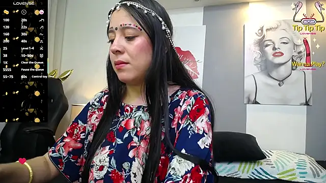 Snapshot of _tamara_priya_ chatting on May 5, 11:46 am tamara priya online show from May 5, 11:46 am