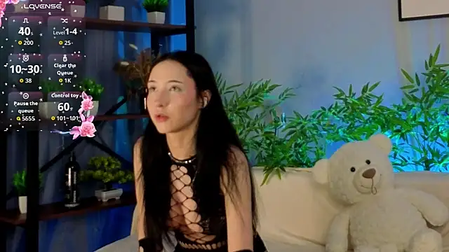 Snapshot of Rose_verby chatting on July 1, 4:02 am Rose verby online show from July 1, 4:02 am