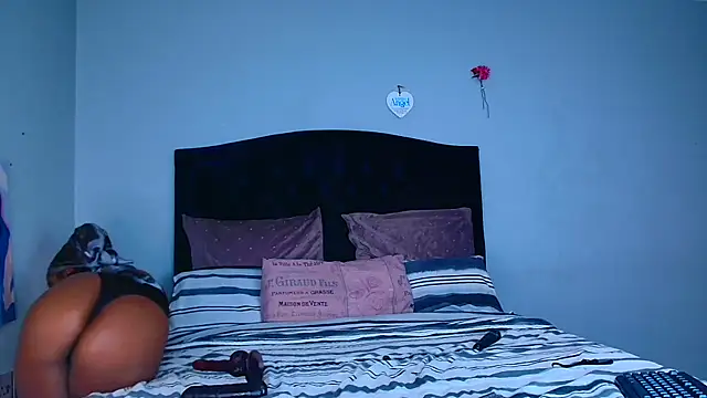 KillarRose online show from June 25, 5:12 am