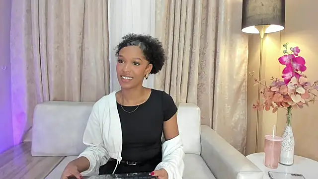 EmmaClarckk online show from May 26, 5:22 pm