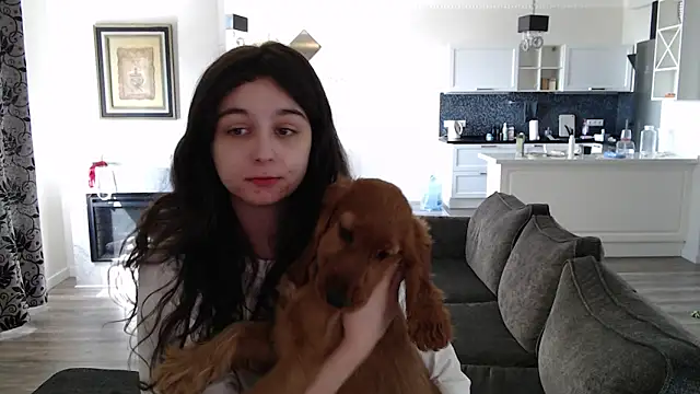 cute lilia online show from May 7, 8:39 am
