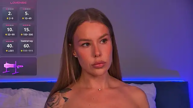 AshleyRoyse online show from June 25, 3:06 pm