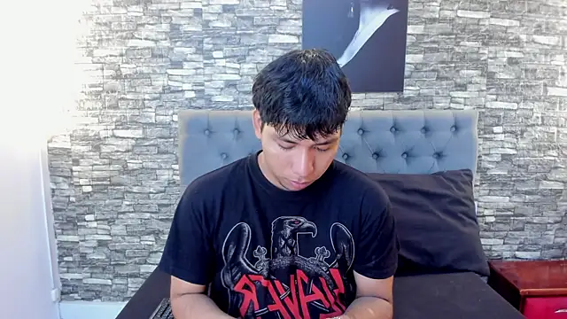 jhoan evanss online show from July 11, 2:56 am