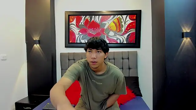 Snapshot of jhoan_evanss chatting on May 12, 1:28 pm jhoan evanss online show from May 12, 1:28 pm