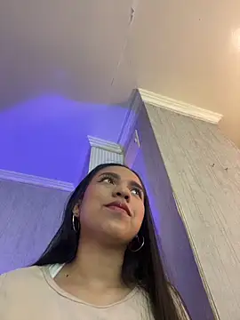 Dulcerouss   online show from May 12, 11:38 am