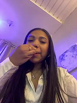 Dulcerouss   online show from June 27, 11:38 am