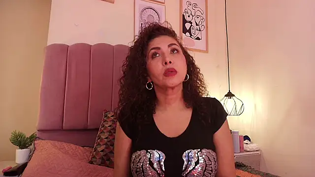 Snapshot of Rouse_murat chatting on May 30, 3:35 am Rouse murat online show from May 30, 3:35 am