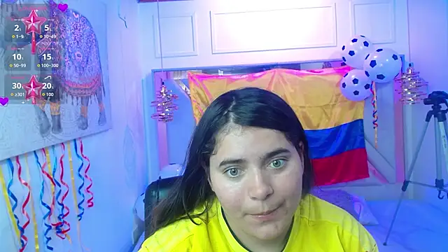 Laurha  online show from June 23, 7:34 pm
