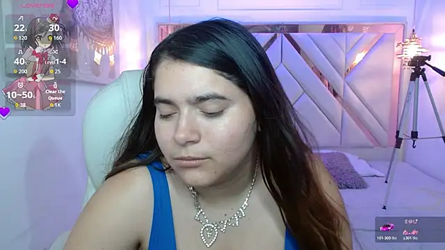 Laurha  online show from July 16, 7:33 pm
