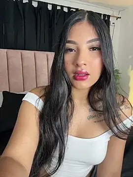 SabrinaX X online show from May 6, 9:41 pm