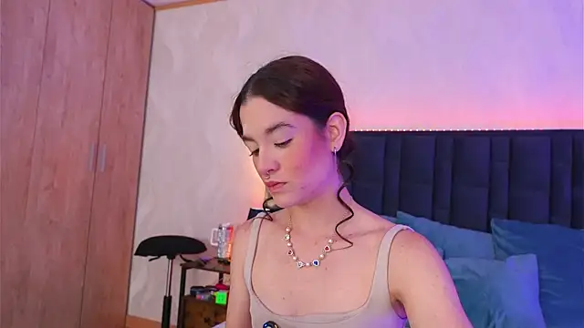 LucyFlame online show from June 12, 4:10 am