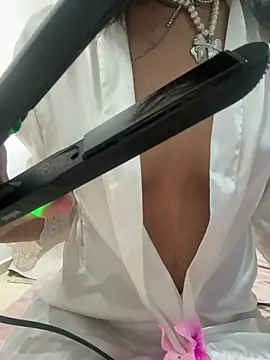 Betsy 123 online show from May 24, 12:38 pm