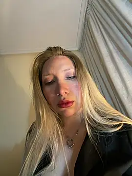 Snapshot of Barbarita2626 chatting on May 30, 10:48 pm Barbarita2626 online show from May 30, 10:48 pm